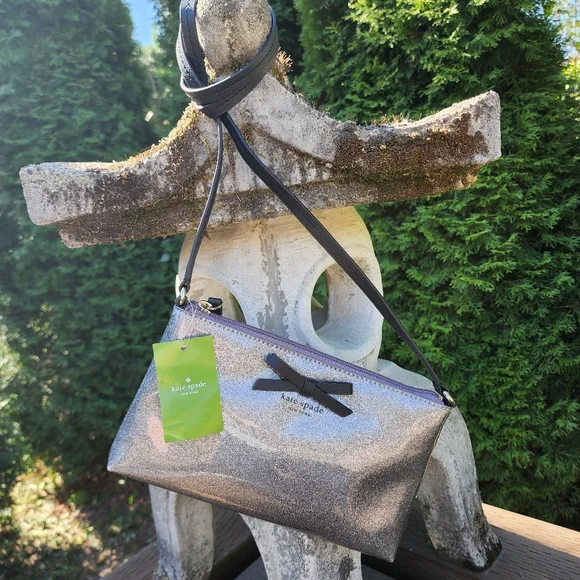 KATE SPADE New York NWT Amy Mavis Street Glitter Crossbody Bag